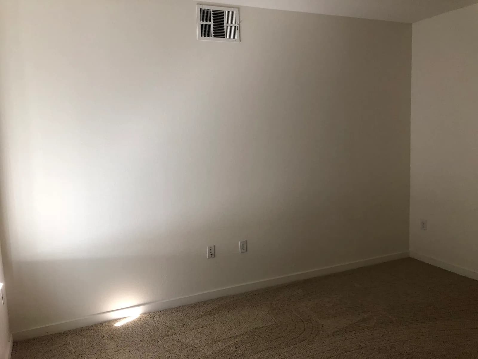 Apartamento 2 quartos perto da praça – foto 2 de 3